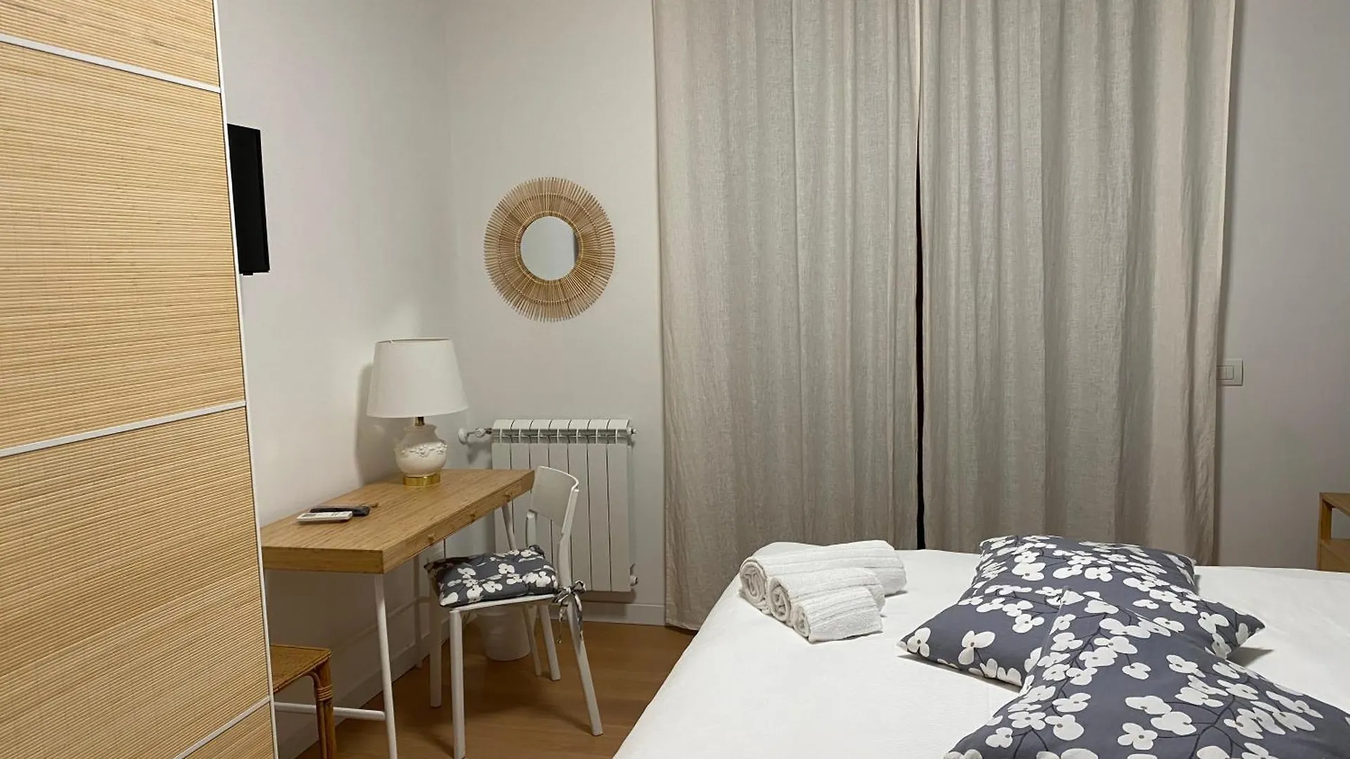 Home 22 Appartamento In Centro Storico - Catania Apartment